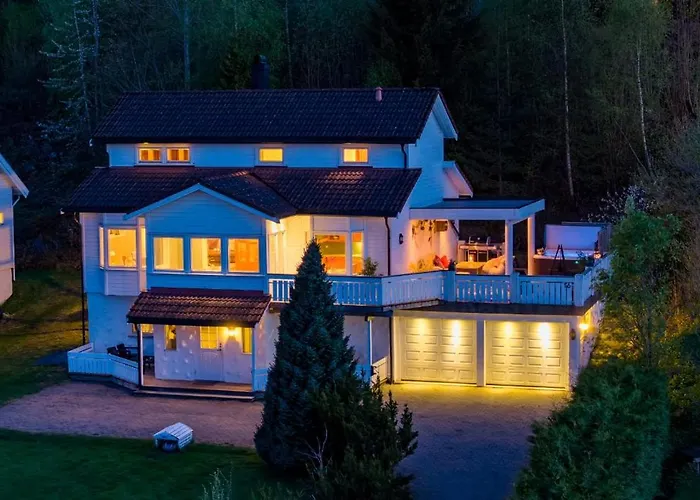 Vakantiehuis Vinterferie Paske Jacuzzi, Balpanne Og Grill, Asker