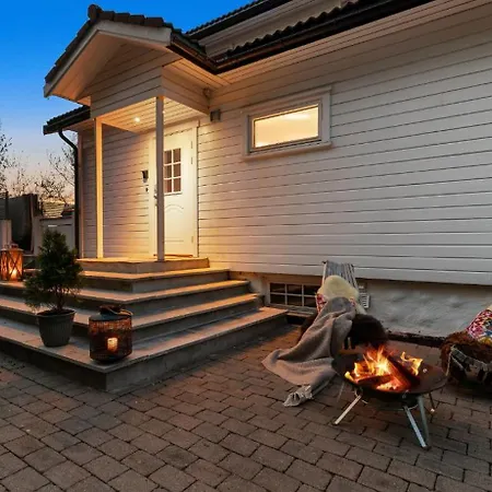 Vinterferie Paske Jacuzzi, Balpanne Og Grill,