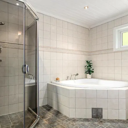 Vinterferie Paske Jacuzzi, Balpanne Og Grill, 阿斯克尔